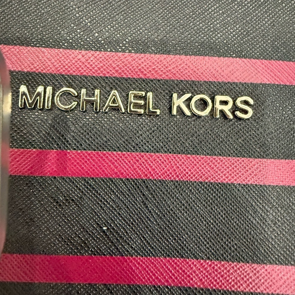 Michael Kors Jet Set Striped Saffiano Leather Laptop Tote Bag EUC black pink - Picture 4 of 15
